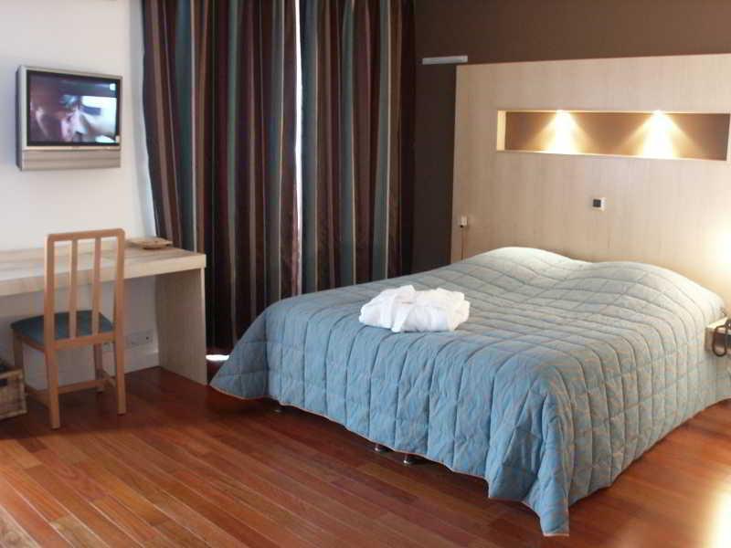 פיטיבייה Hotel La Scala מראה חיצוני תמונה